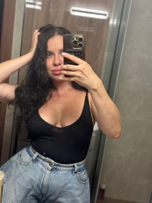 Ангелина , 8 900 943-95-52 проститутка Ангелина  (Мурманск)